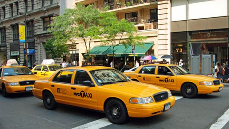 Reliable Birmingham Airport Taxi Services—Comfortable Rides