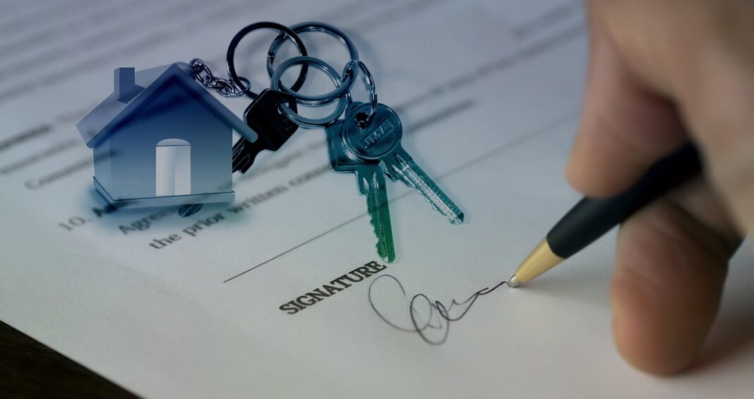 Signing a Lease vs. License contract with house keys, symbolizing a real estate deal